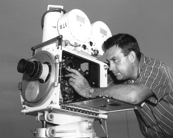 70mm_Mitchell.jpg (2.11 MiB) Viewed 195458 times 70mm_Mitchell.jpg